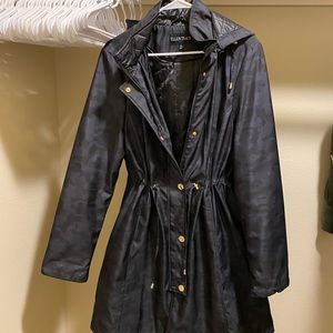 Camo rain jacket with a hood in navy blue